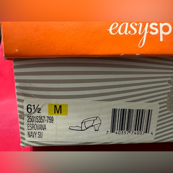 Easy Spirit Women’s 6.5M Rovana Mary Jane Pump Heel in Navy Suede New With Box - Picture 7 of 7